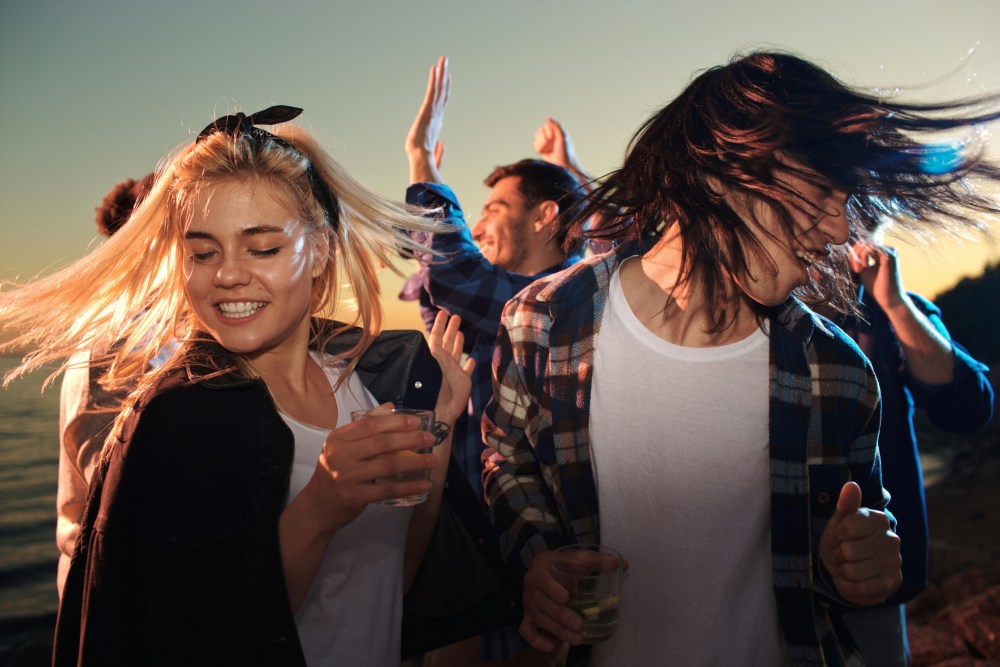 Festival Vibes | Dancing
