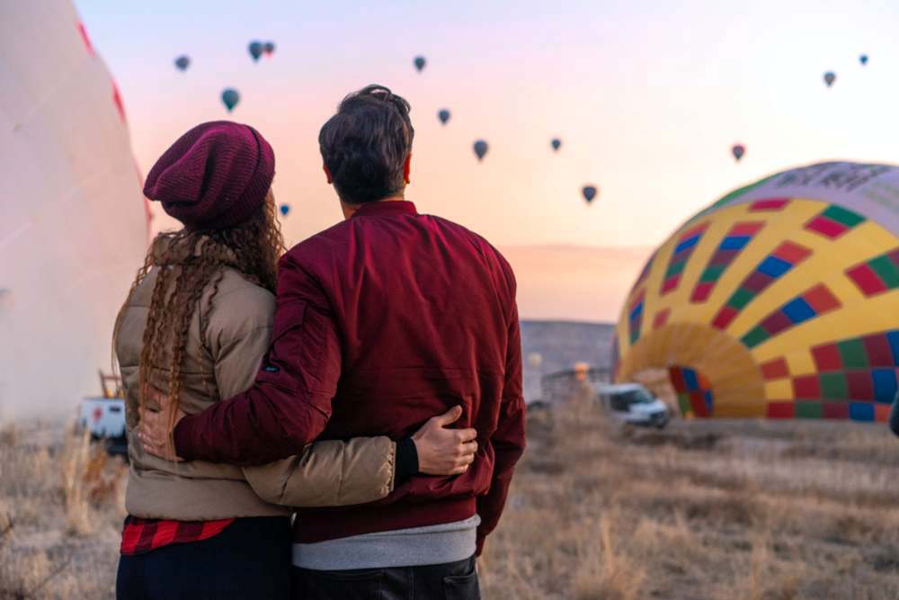 Floating Away | Couple