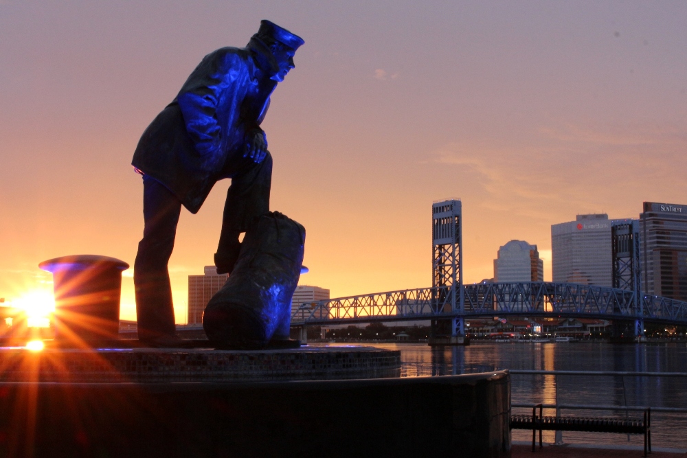 The Lone Sailor Statue | Jacksonville, Florida